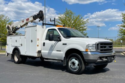 2002 ford f-350 boom truck